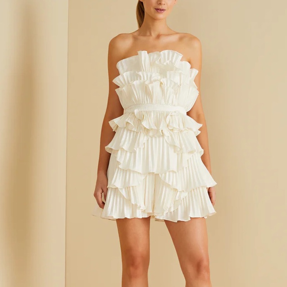 Elegant Cream Strapless Ruffle Dress